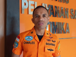 Ka’Ops SAR Timika Charles Batlajery: Long Boat Rombongan Kadistrik Mimika Barat Jauh Dikabarkan Semua Penumpang Selamat.