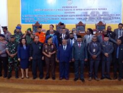 DPRD TERIMA LAPORAN BUPATI MIMIKA- LKPJ DAN RANPERDA PP-APBD MIMIKA TAHUN 2021