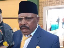 Ketua DPRD Mimika”Anton Bukaleng, S,Si_ Menolak Rencana Aksi Demo (PRP) Tolak DOB.