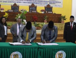 DPRD MIMIKA, Sahkan LKPJ 2021 dan PP-APBD 2021_Dalam Rapat Paripurna.