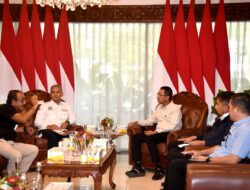 Wakili Istana, Kasetpres Temui Pengunjuk Rasa