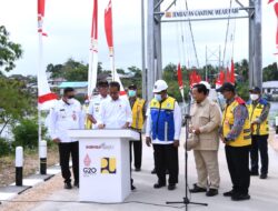 Resmikan Jembatan Gantung Wear Fair, Presiden: Penting untuk Mobilitas Orang dan Barang