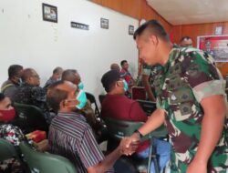 PERKUAT HUBUNGAN EMOSIONAL DENGAN PURNAWIRAWAN,DANDIM 1710/MIMIKA LAKSANAKAN TATAP MUKA DENGAN KELUARGA BESAR TNI