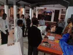 5 Pengawas Pemilihan Umum Tingkat Kelurahan/Desa Se-Distrik Mimika Barat Jauh Resmi Dilantik.