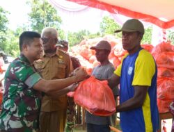 Satuan TNI Di Timika Berbagi Kasih Menjelang Ramadhan