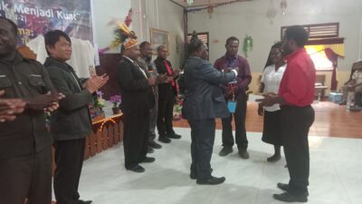 Raker Pertama Gereja Kemah Injil(Kingmi) Distrik Tembagapura Resmi Di Gelar.