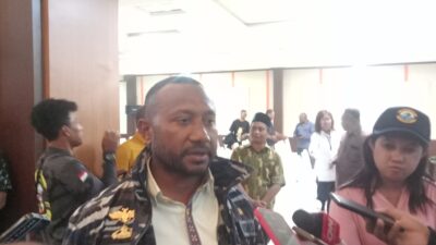 Yan Mandenas | Implementasi OTSUS Di Kab. Mimika Menjadi Tanda Tanya Besar.