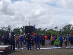 Peringati Hari Buruh 2023, Buruh Di Timika Tolak UUD Cipta Kerja.