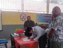 SMKN1 Dan PT.Trakindo Timika Sosialisasi Kelas Khusus Hingga Program Beasiswa.
