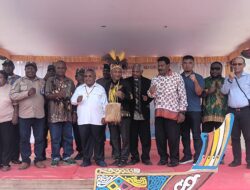Binfora Timika Gelar Anfarfur Aidoram dihadiri Bupati Mimika Eltinus Omaleng