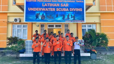 SAR Timika Latihan SAR Under Water Scuba Diving di Kaimana.