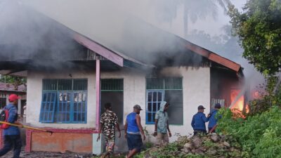 Api Berasal Dari Dapur,Satu Rumah Di Timika Indah Terbakar.