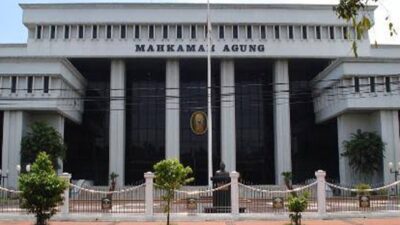 Kasus Suap Gereja Kingmi Mile 32 Berlanjut,Kasasi Bupati Mimika Resmi Teregister di Mahkamah Agung.