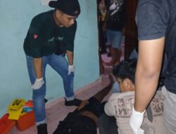 Warga Jalan Busiri Ujung Di Hebohkan,Seorang Pria&nbsp; Nekad Gantung Diri