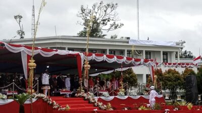 Momen HUT RI KE-79, Johannes Rettob Ucapkan Terima Kasih Kepada Seluruh Masyarakat Mimika