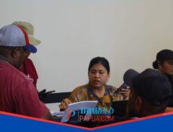 Jelang Pilkada Mimika Petugas KPPS,PPD,PPS Distrik Kuala Dan Wania Ikut Bimtek KPU Mimika