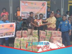 BPBD Mimika Serahkan Bantuan Kepada Korban Banjir Distrik Wania