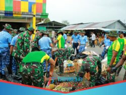 Jelang HUT Ke-80 TNI, Danlanud YKU Timika Pimpin Kegiatan Karya Bakti