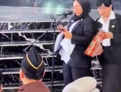Viral! Pembacaan SK Rolling Jabatan di Mimika Gunakan HP, Transparansi Pemkab Dipertanyakan???