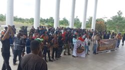 Gelar Aksi Damai, APELCAMI Desak Disnaker Mimika Prioritaskan Pencaker Lokal Lewat Dana Otsus