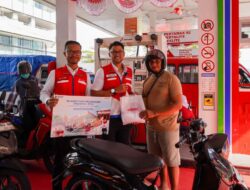 Hari Pelanggan Nasional, Pertamina Patra Niaga Bagikan Semangat Senyum Pelanggan